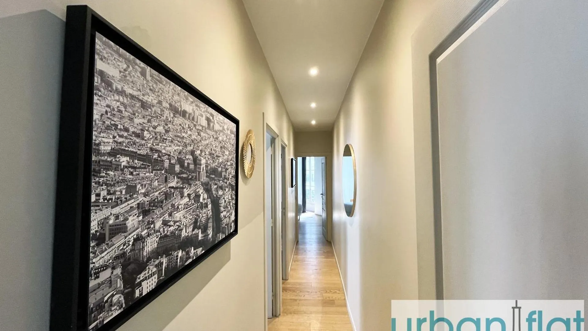 Urban Flat 71 - Amazing In Le Marais Apartment Paris