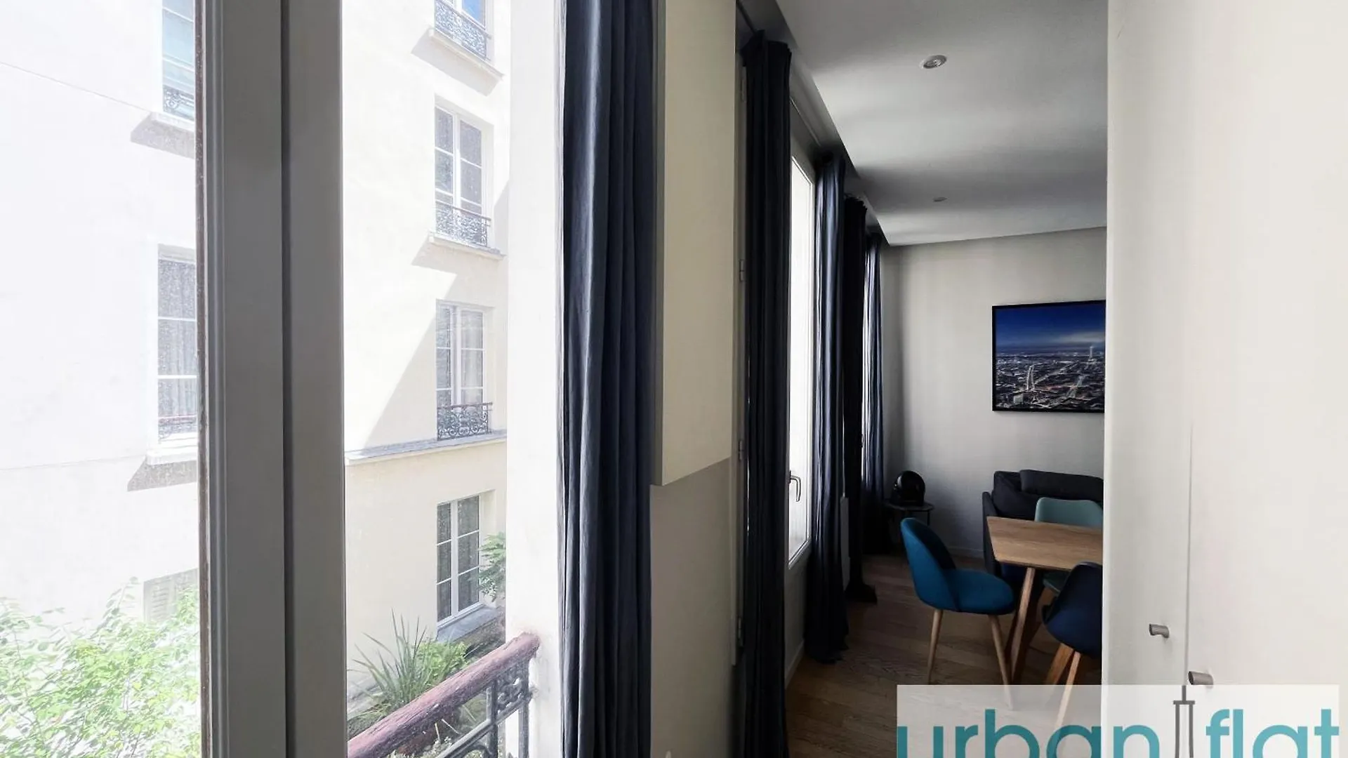 Urban Flat 71 - Amazing In Le Marais